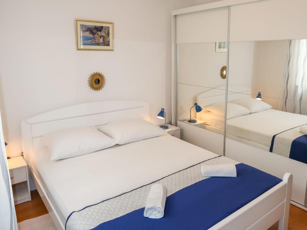 Apartment Ana - Brc100 By Interhome Supetar Eksteriør billede