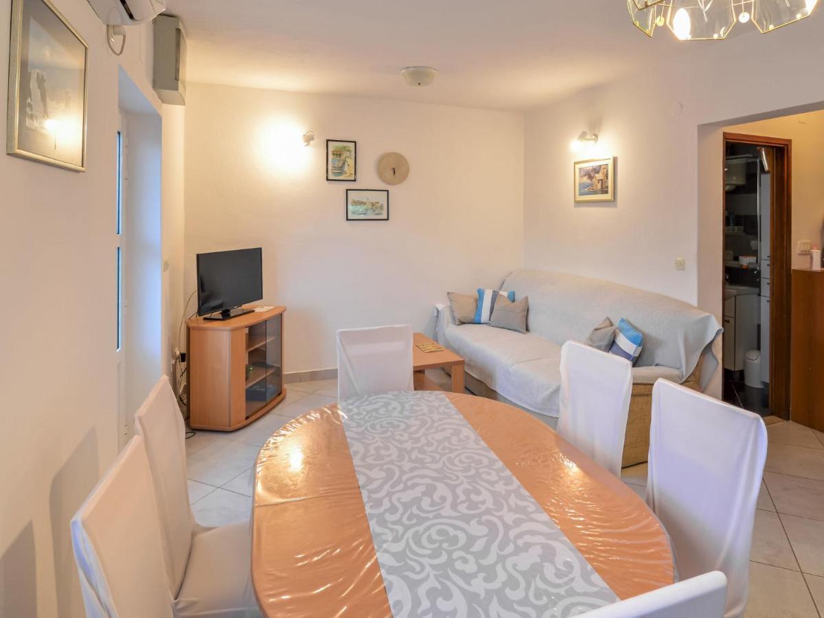 Apartment Ana - Brc100 By Interhome Supetar Eksteriør billede