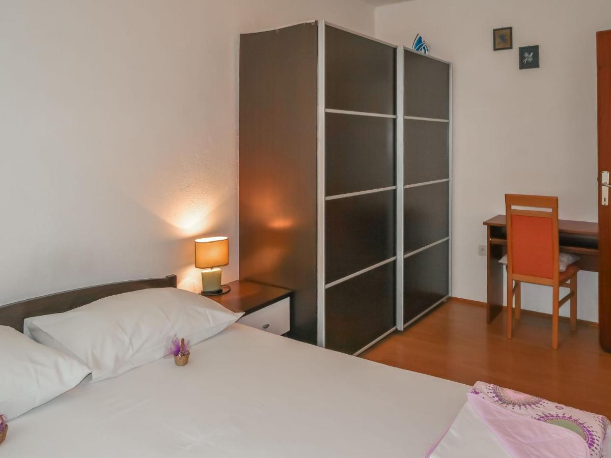 Apartment Ana - Brc100 By Interhome Supetar Eksteriør billede